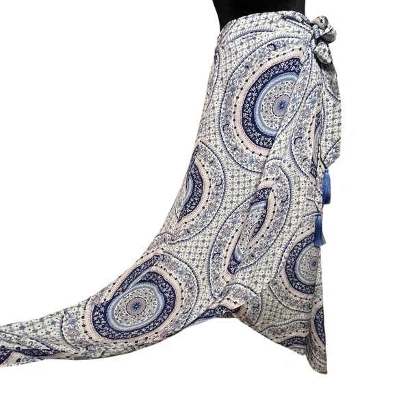 Calypso St. Barth Durna Medallion Silk Blue Cream Paisley Size Large - Picture 7 of 9